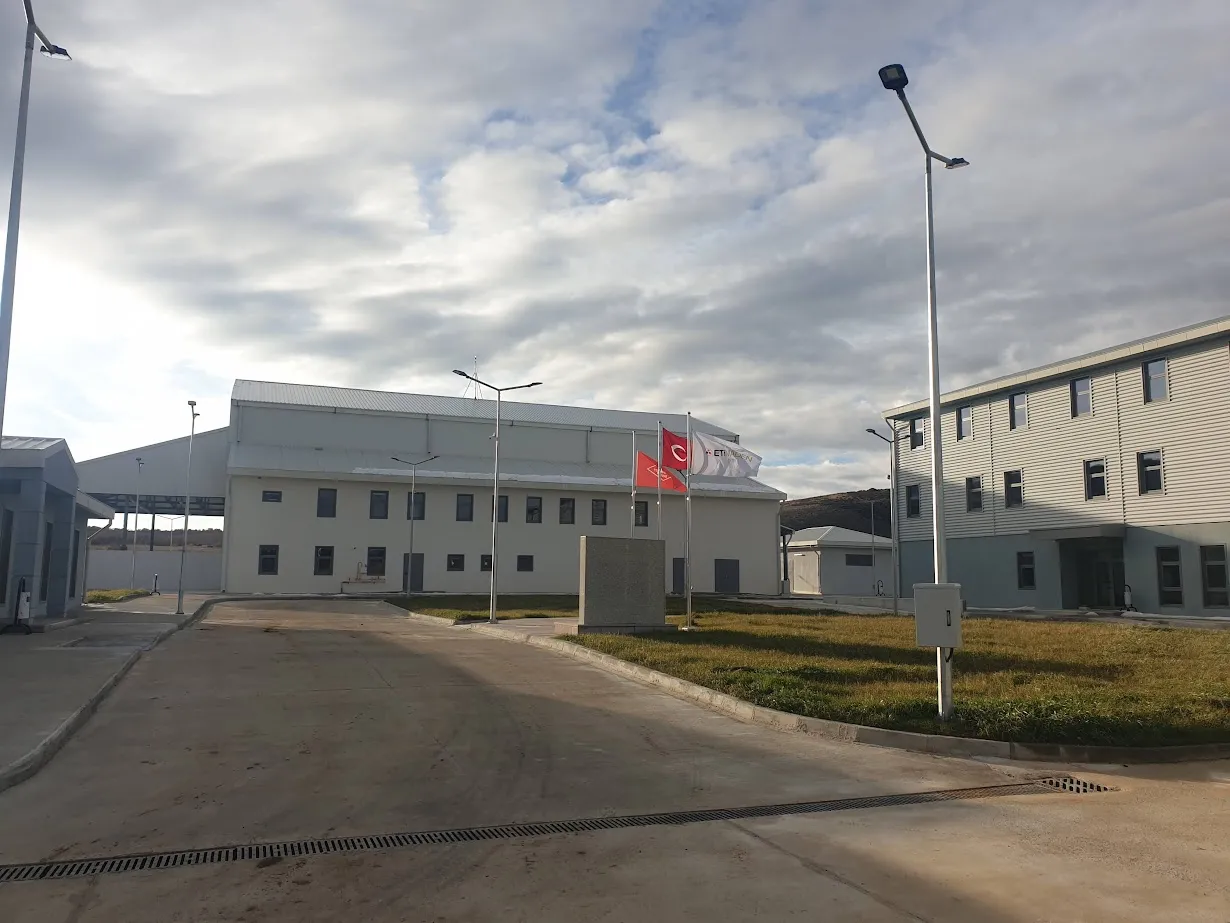 BEYLIKOVA DORMITORY BUILDING FACADE AND ROOF CLADDING WORKS
