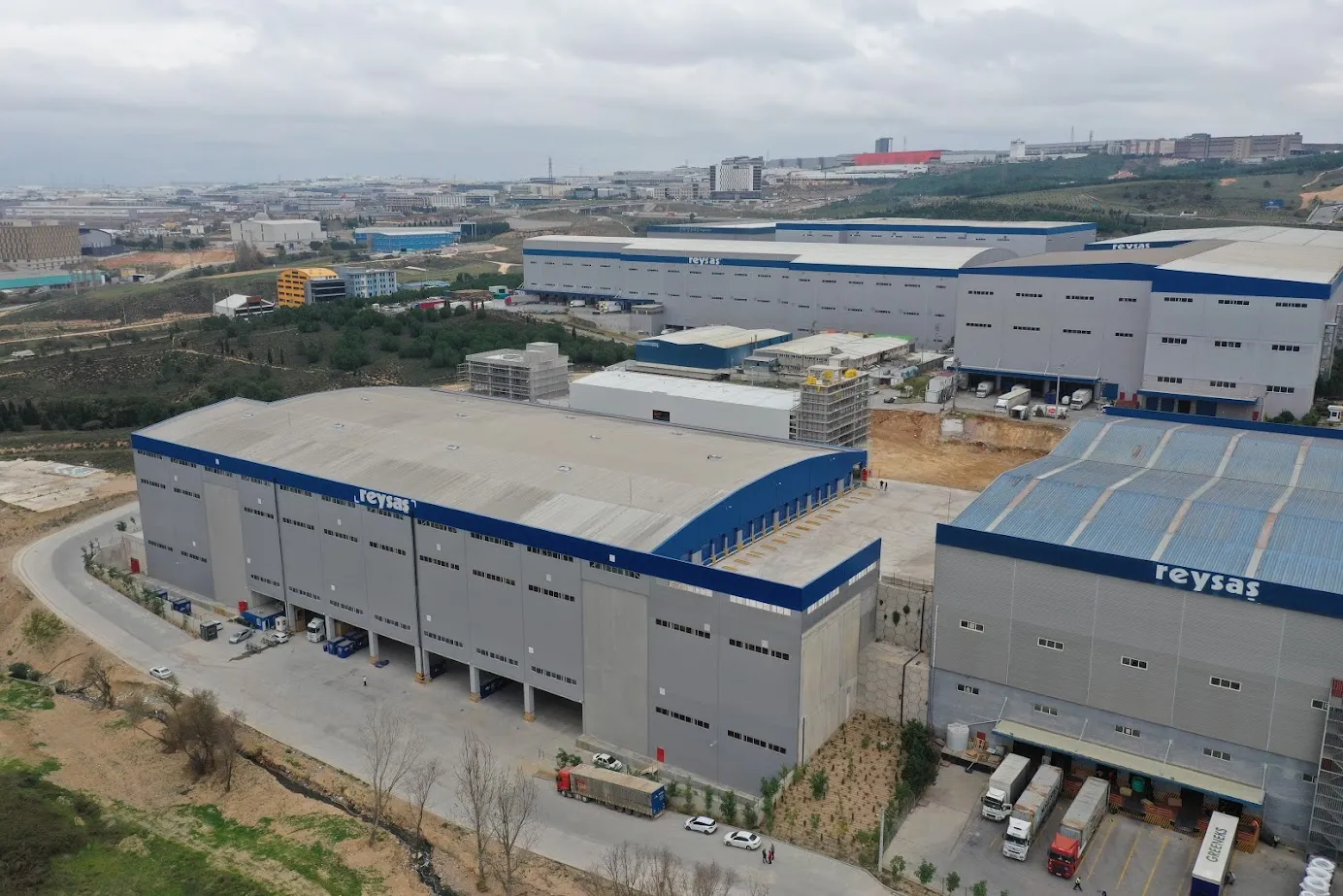 REYSAS - ORHANLI WAREHOUSE 6 ROOF AND FACADE CLADDING WORKS